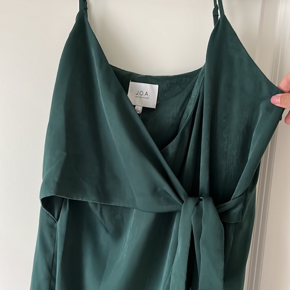 Green Silky Dress with Tags. Size L - Picture 4 of 5